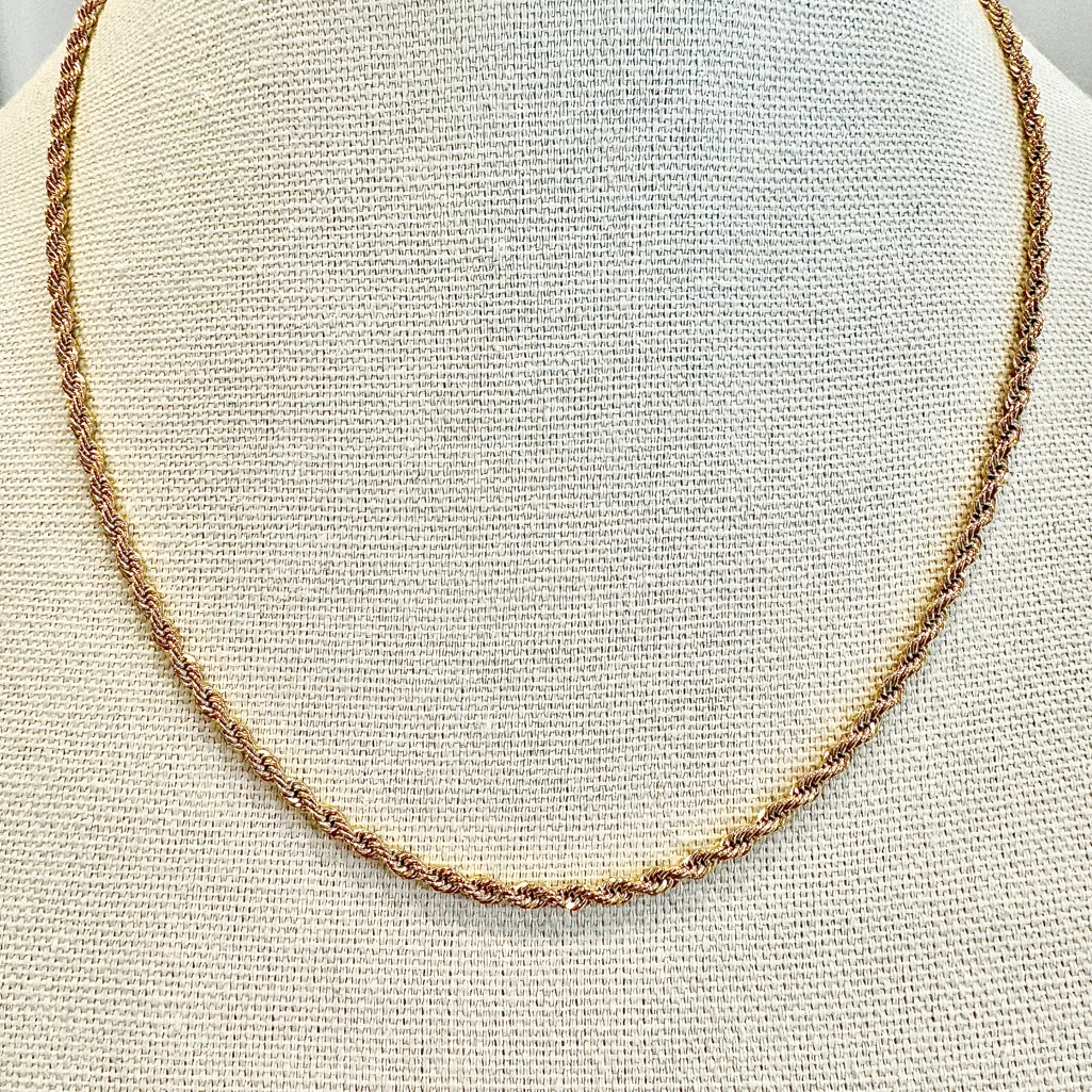 18 Kt Gold Electroplated Rope Chain 18 Kt Gold Electroplated Rope Chain